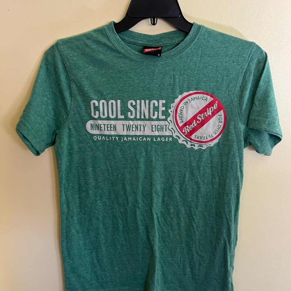 Red Stripe Jamaica Green T-Shirt for Men Size Medium